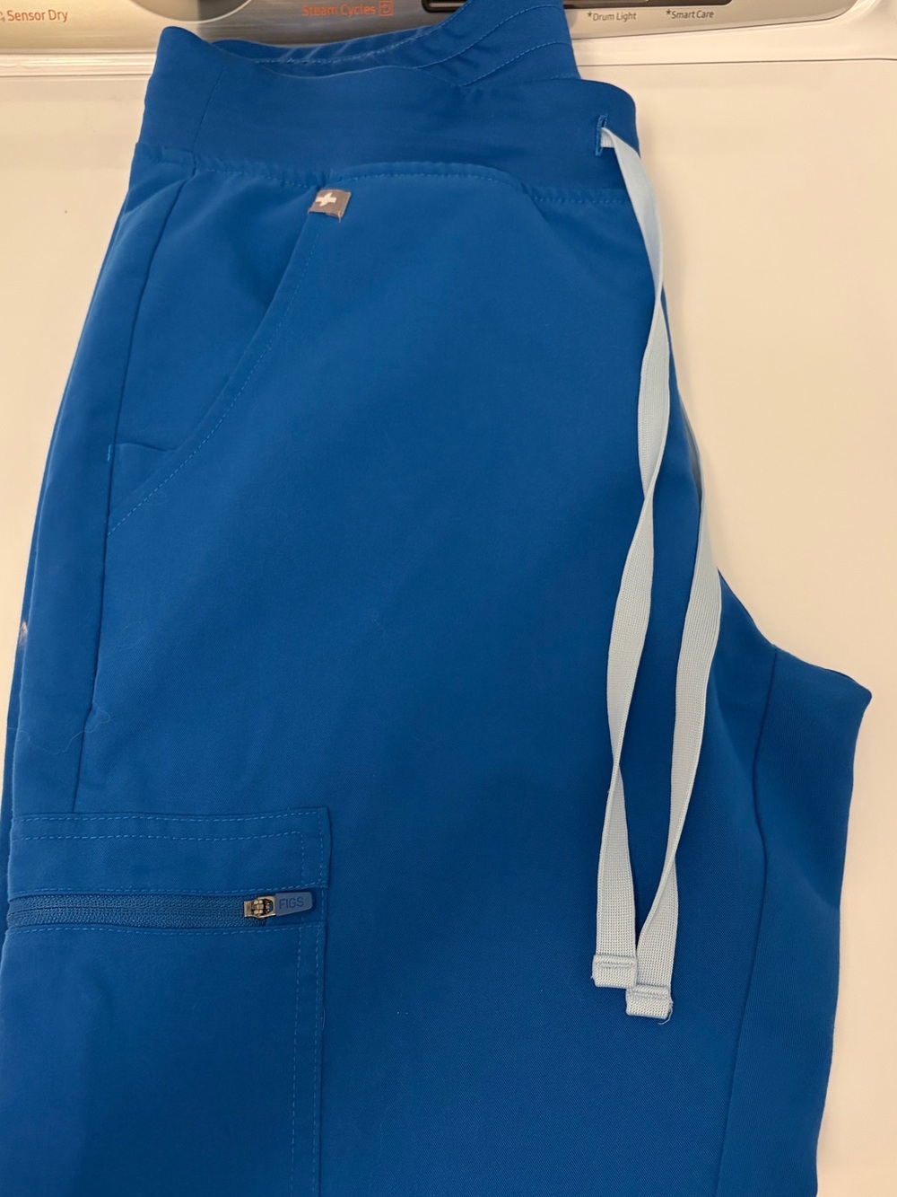 FIGS Women's Royal Blue Jogger Scrub Pants (Used) - Picture 13 of 15